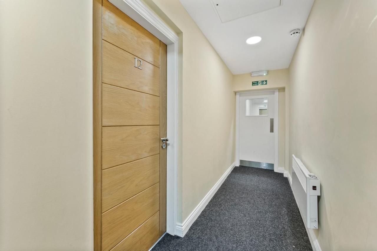 Central Leeds Gem - Parking - Sleeps 6アパートメント エクステリア 写真